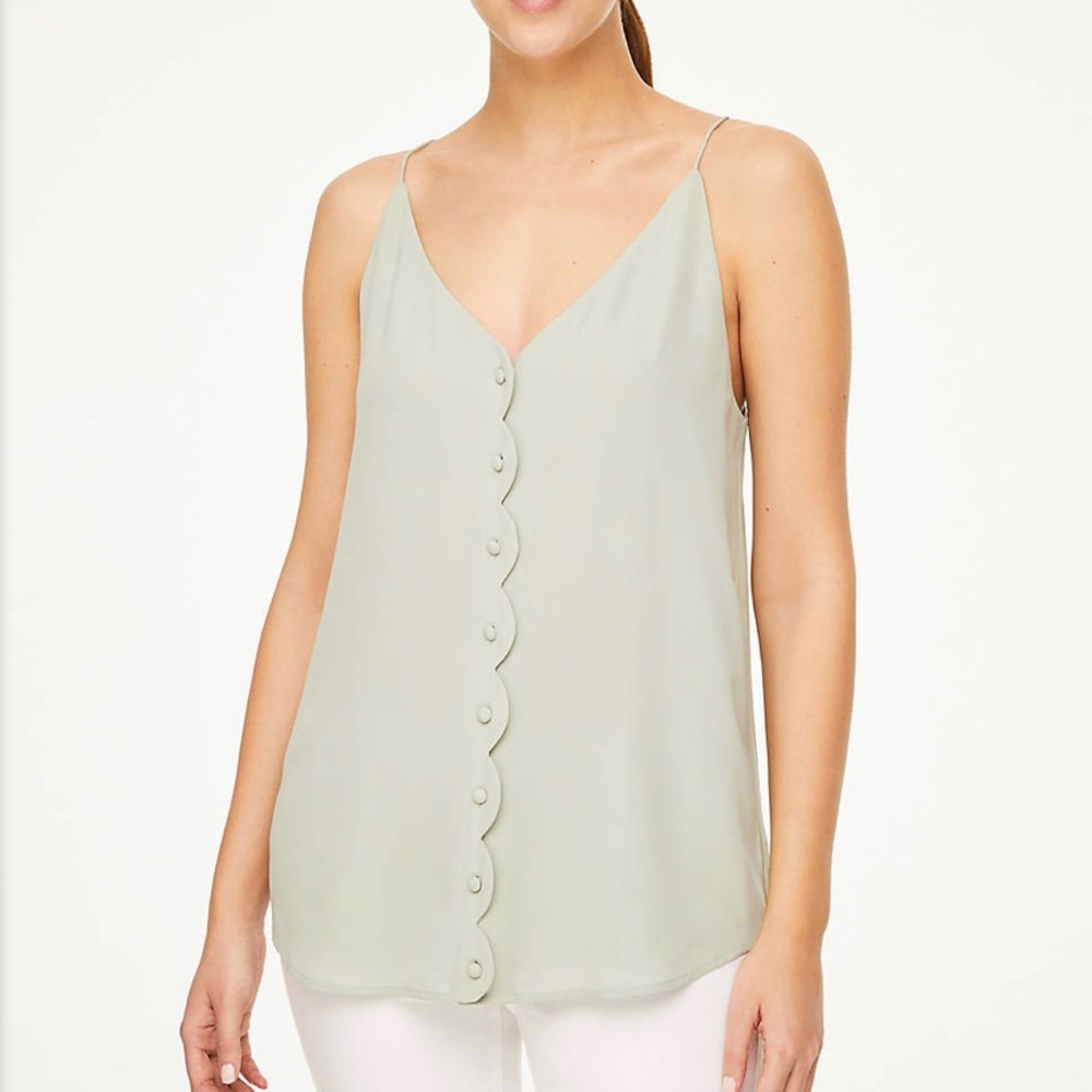 ANN TAYLOR Scalloped button camisole